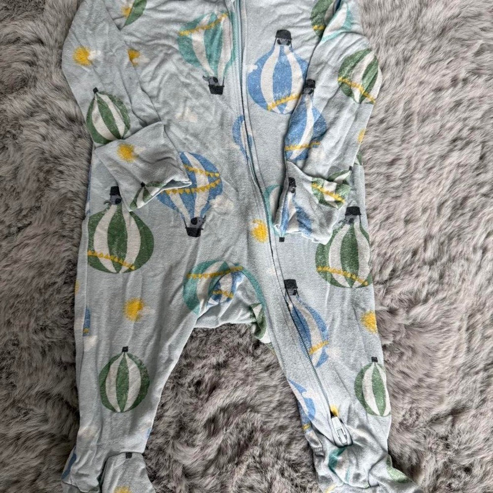 Huggies Babywear Newborn Bamboo Hot Air Balloon Footed Sleeper Blue Green NB